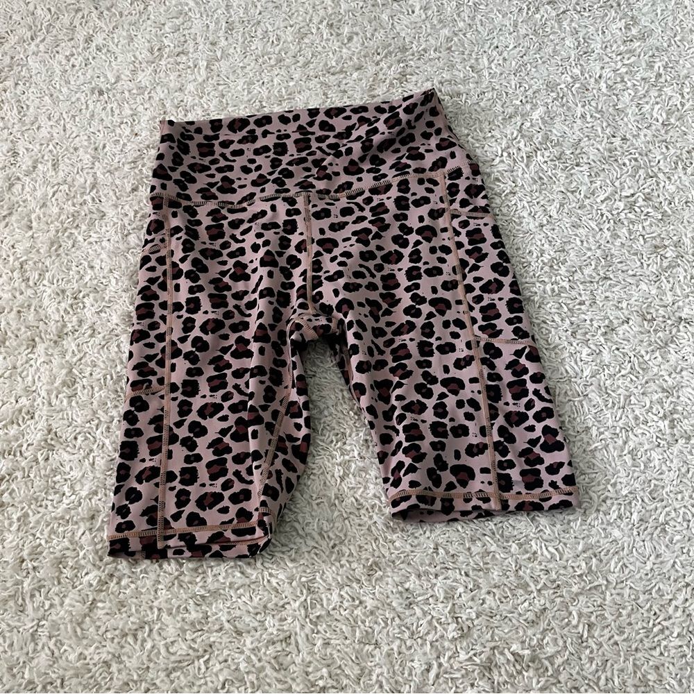 leopard print biker shorts size medium